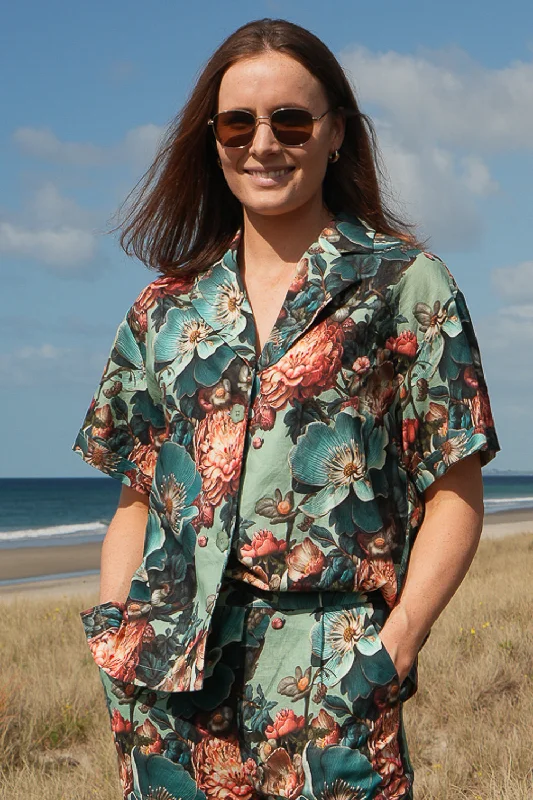 Diana Blouse - Blue Bloom Chic Sleeveless Blouse