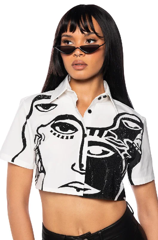 GIVING FACE CROPPED COLLARED BLOUSE Everyday Stylish Blouse