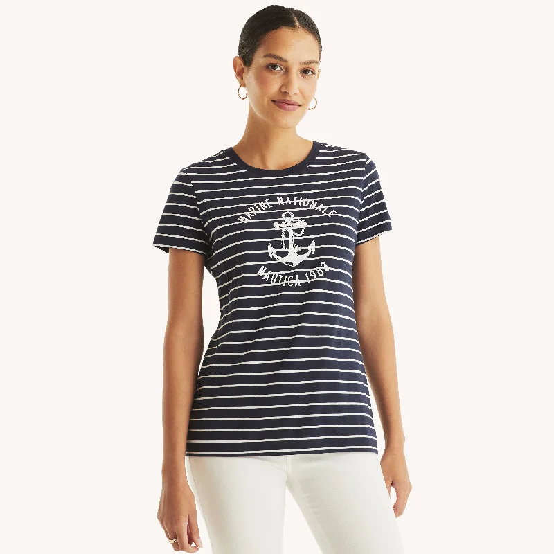 Nautica Womens Striped Marine Graphic T-Shirt Front Pockets Side Pockets Patch Pockets