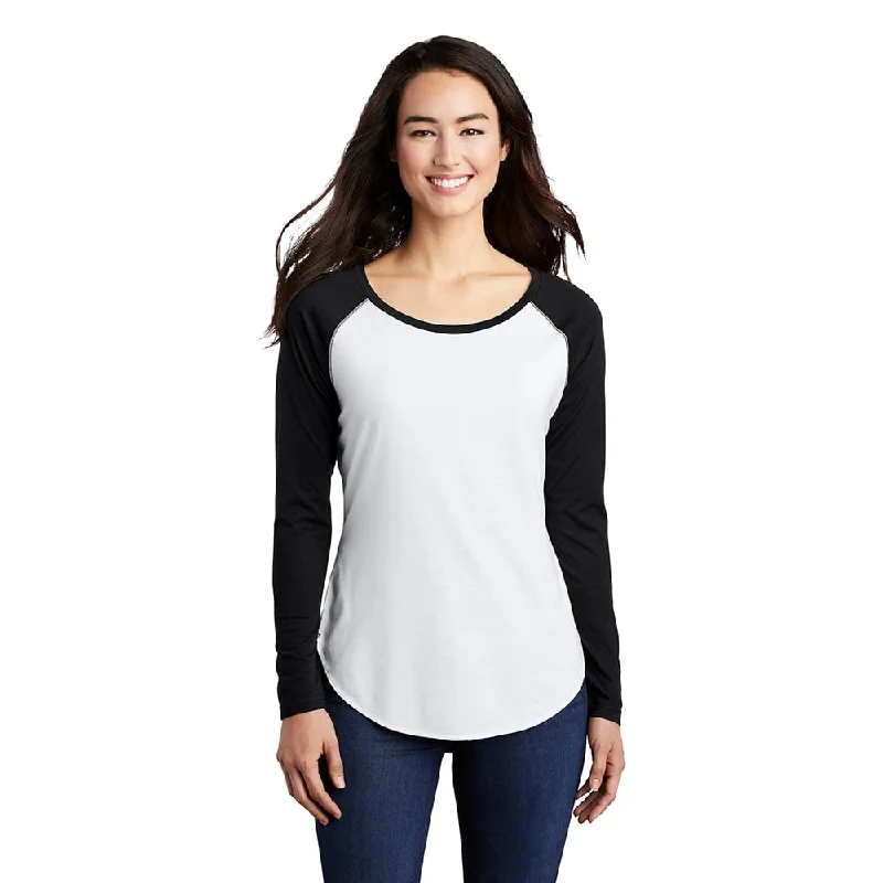 Black Triad Solid/White Triad Solid