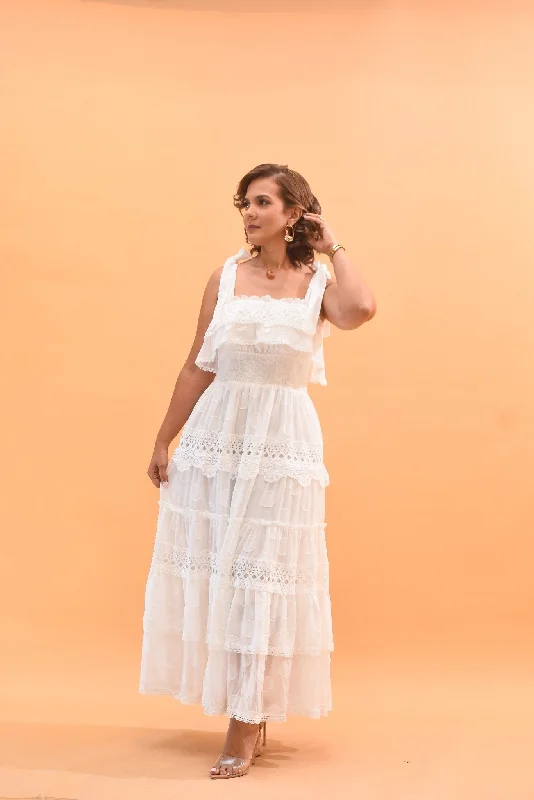 I’m Going Out Maxi Dress White Comfortable T-Shirt Maxi Dress