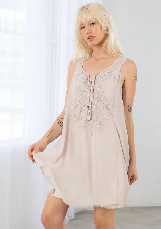 Daze Chiffon Applique Mini Dress Elegant Floral-Print Mini Dress