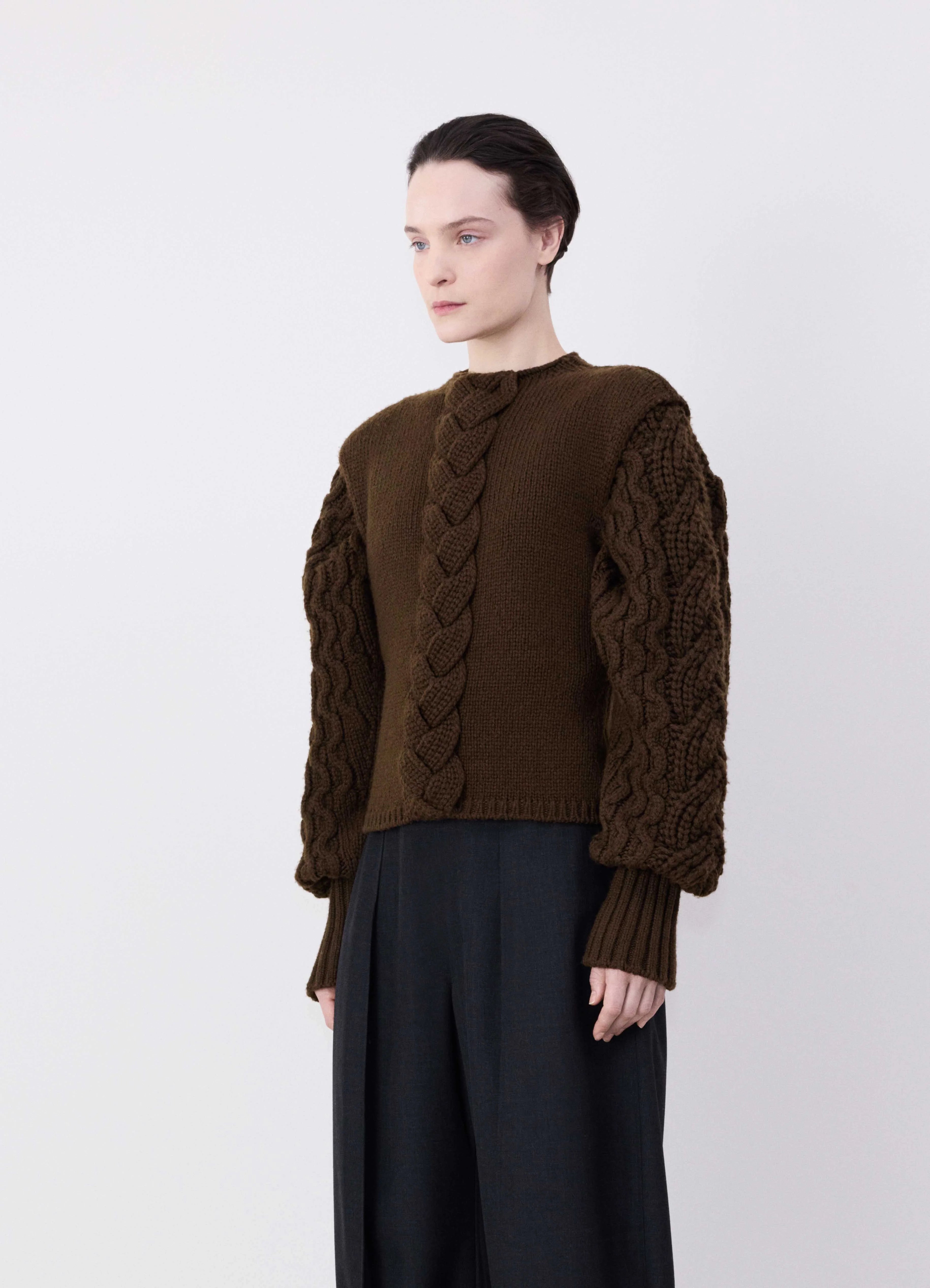 CABLE SLEEVELESS JUMPER Handmade Hand-knitted Hand-woven