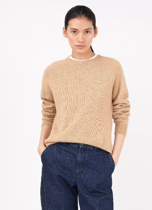 Women's Lambswool Crew Neck Jumper in Light Camel Lace Blend Ribbed Blend Corduroy Blend Women's Lambswool Crew Neck Jumper in Light Camel Lace Blend Ribbed Blend Corduroy Blend