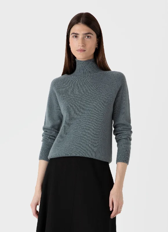 Women's Lambswool Funnel Neck Jumper in Smoke Green Bright Pastel Dark