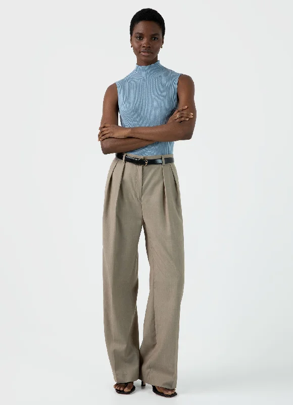 Women's Mulberry Silk Rib Vest Jumper in Light Blue Cable Knit Ribbed Knit Lace Knit Women's Mulberry Silk Rib Vest Jumper in Light Blue Cable Knit Ribbed Knit Lace Knit