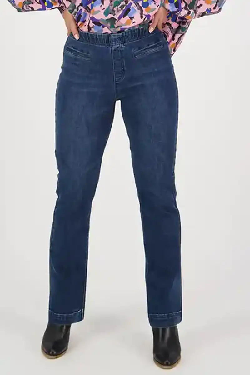Vassalli Straight Leg  Denim Pull On pants in Dark Indigo Stretch Fit Pants