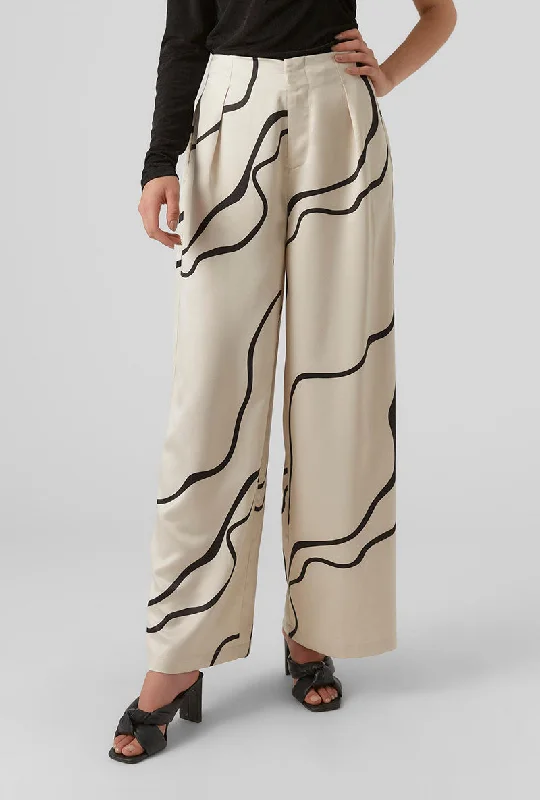 VERO MODA MERLE HW WIDE PANTS Soft Sweatpants Style