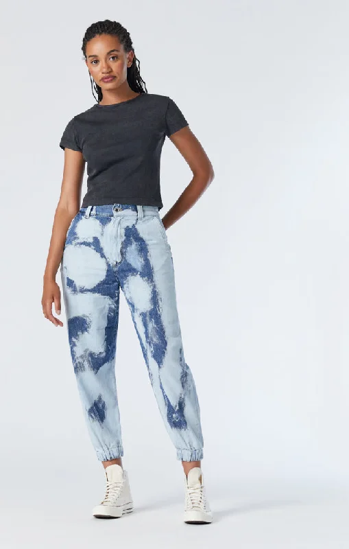 WILLA JOGGER PANTS IN LIGHT DENIM Comfortable Jogger Trousers