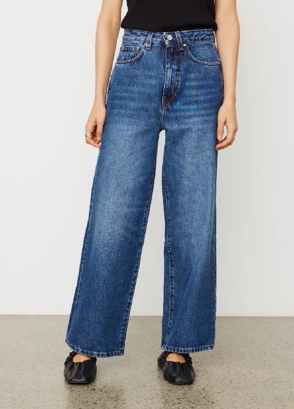 Flare Jeans 32" Comfortable Straight-Legged Denim