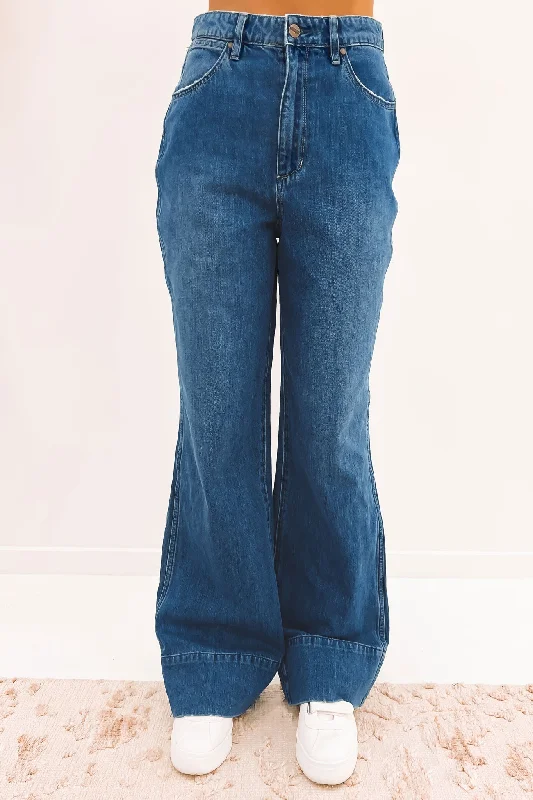 Hi Bells Wide Jean Journey Comfortable Distressed Straight-Leg Jeans