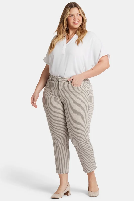 Marilyn Straight Ankle Jeans In Plus Size - Sandbar Stripe Trendy Cut-Off Denim Shorts Marilyn Straight Ankle Jeans In Plus Size - Sandbar Stripe Trendy Cut-Off Denim Shorts