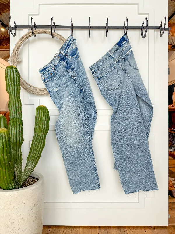 The Andie High Rise 90's Wide Leg Jean Classic Slim Fit Jeans