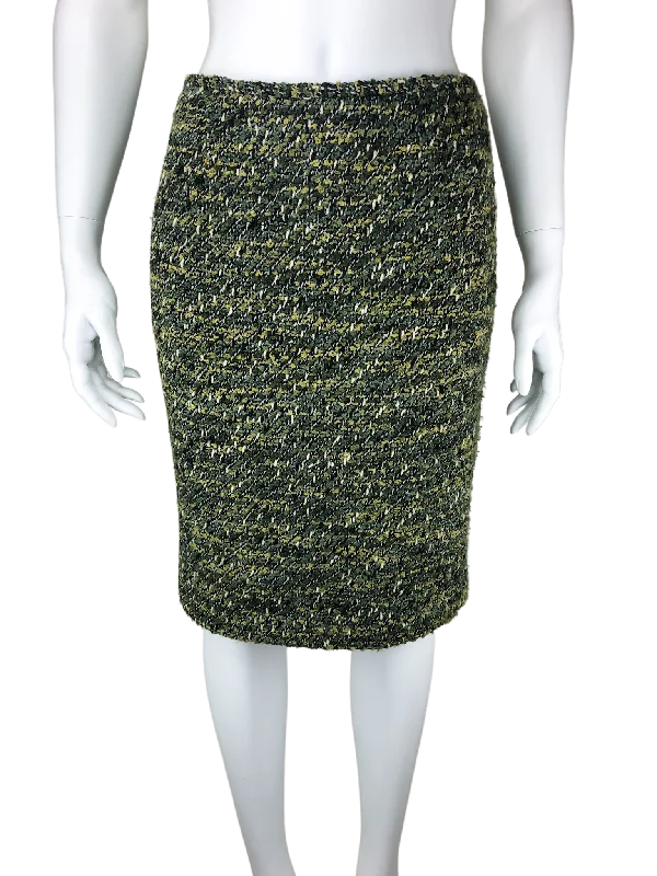 Lafayette 148, Women's Boucle Pencil Skirt, Size 8 Petite slim fit skirt